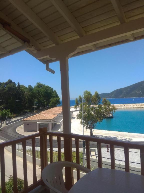 Kostas Studios II Vasilikí Exteriör bild