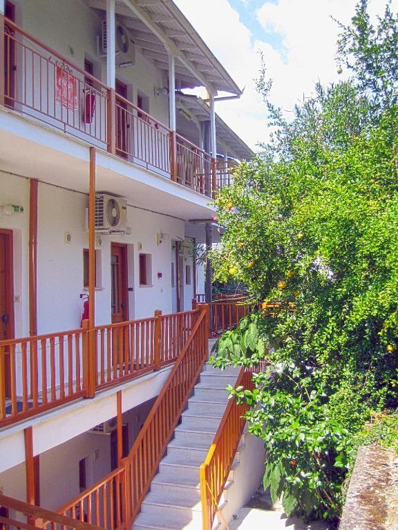 Kostas Studios II Vasilikí Exteriör bild